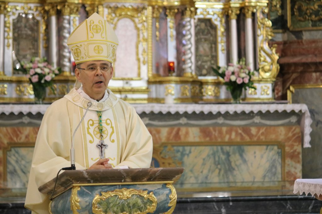 ​Na svetkovinu Krista Kralja mons. Bože Radoš proslavio šestu obljetnicu biskupskoga posvećenja